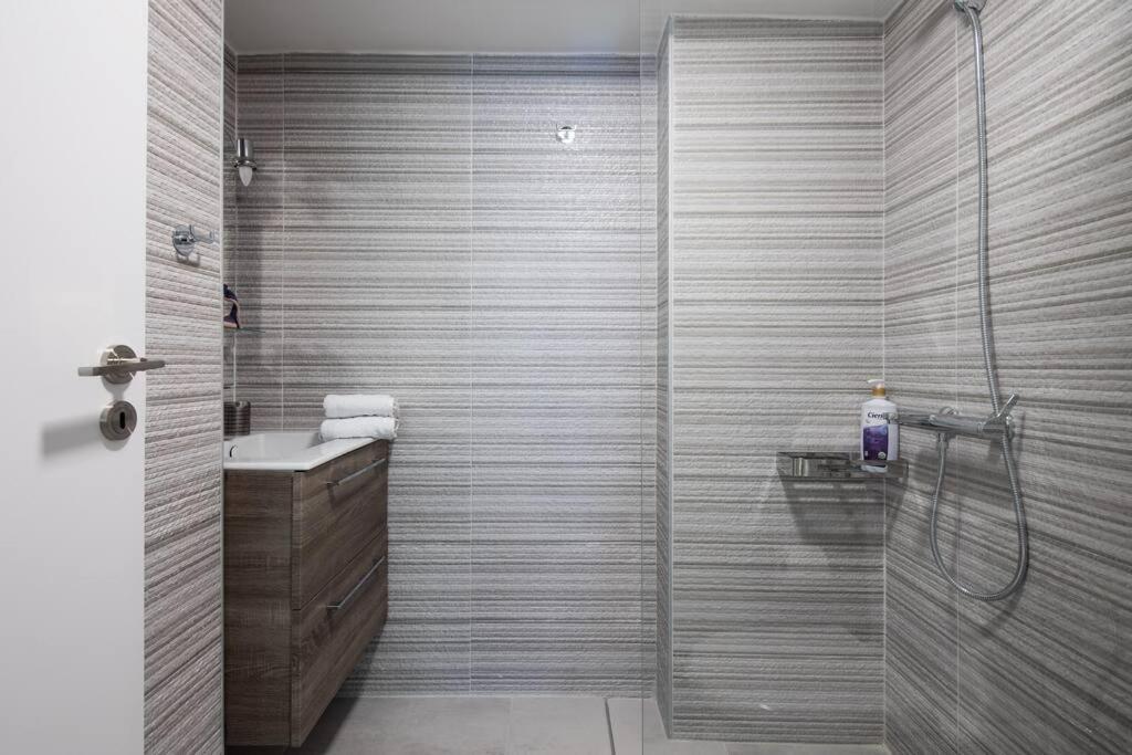 Fully Renovated Cosy Downtown Exarcheia! * Athen